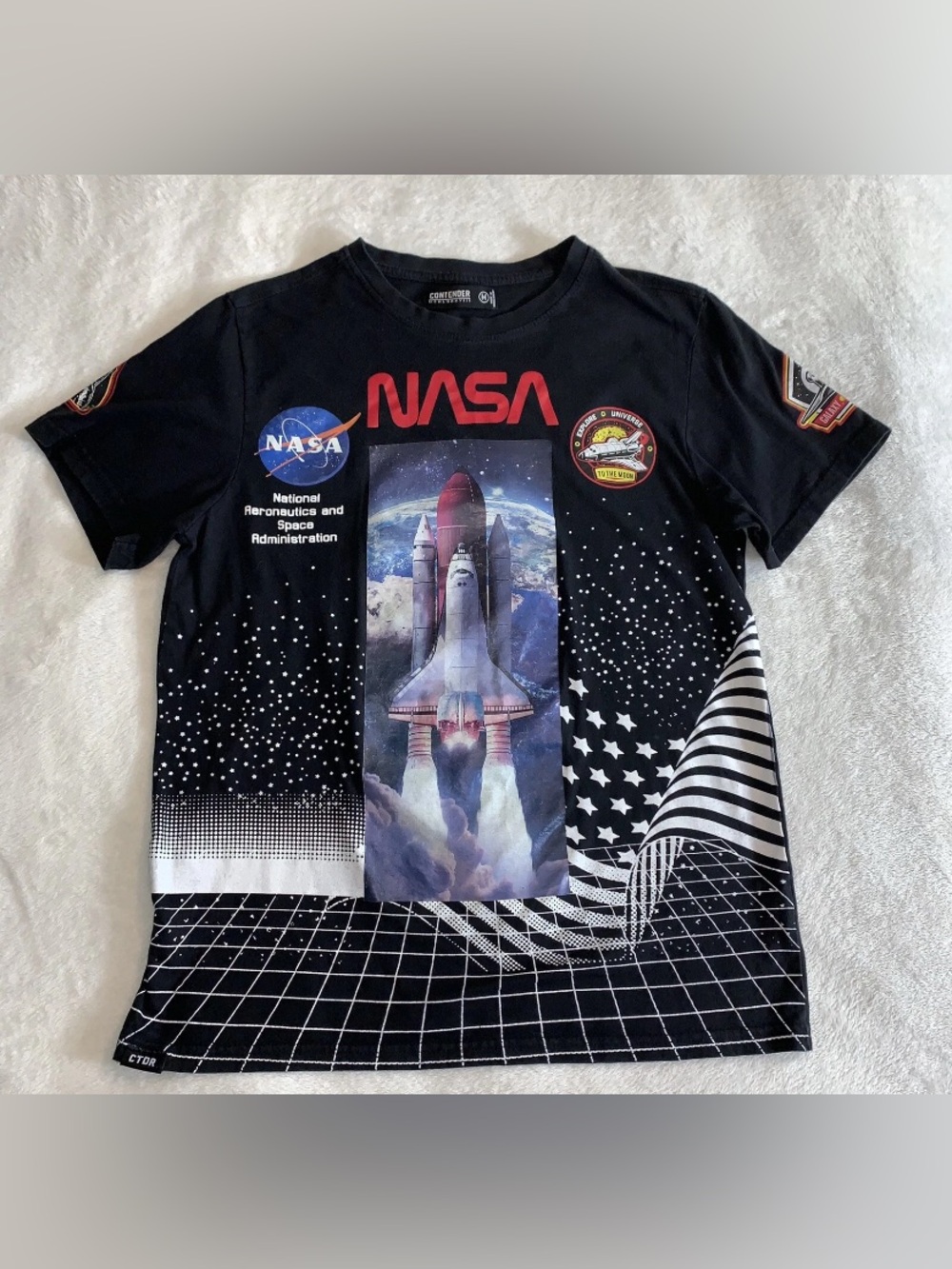 Contender Size M All Over Print NASA T Shirt